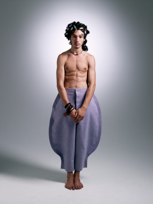 trialsbytelevision:  PAPER MAGAZINE EZRA MILLER PHOTOGRAPHY BY AUTUMN DE WILDE SEPTEMBER 2012 