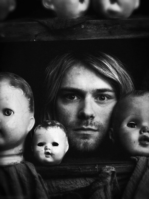 rocknrollwh0re:  oh my god. take me. lol.