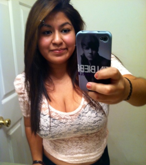 idontlooklikesnooki:  my case <3 _ <3  bby <3 i wuv you