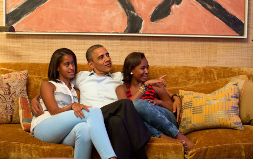 (by The White House)
“ President Barack Obama and his daughters, Malia, left, and Sasha, watch on television as First Lady Michelle Obama takes the stage to deliver her speech at the Democratic National Convention, in the Treaty Room of the White...