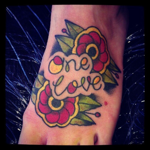 corvidaetattoo:  More like this please x #onelove #bobmarley #corvidae (Taken with Instagram)