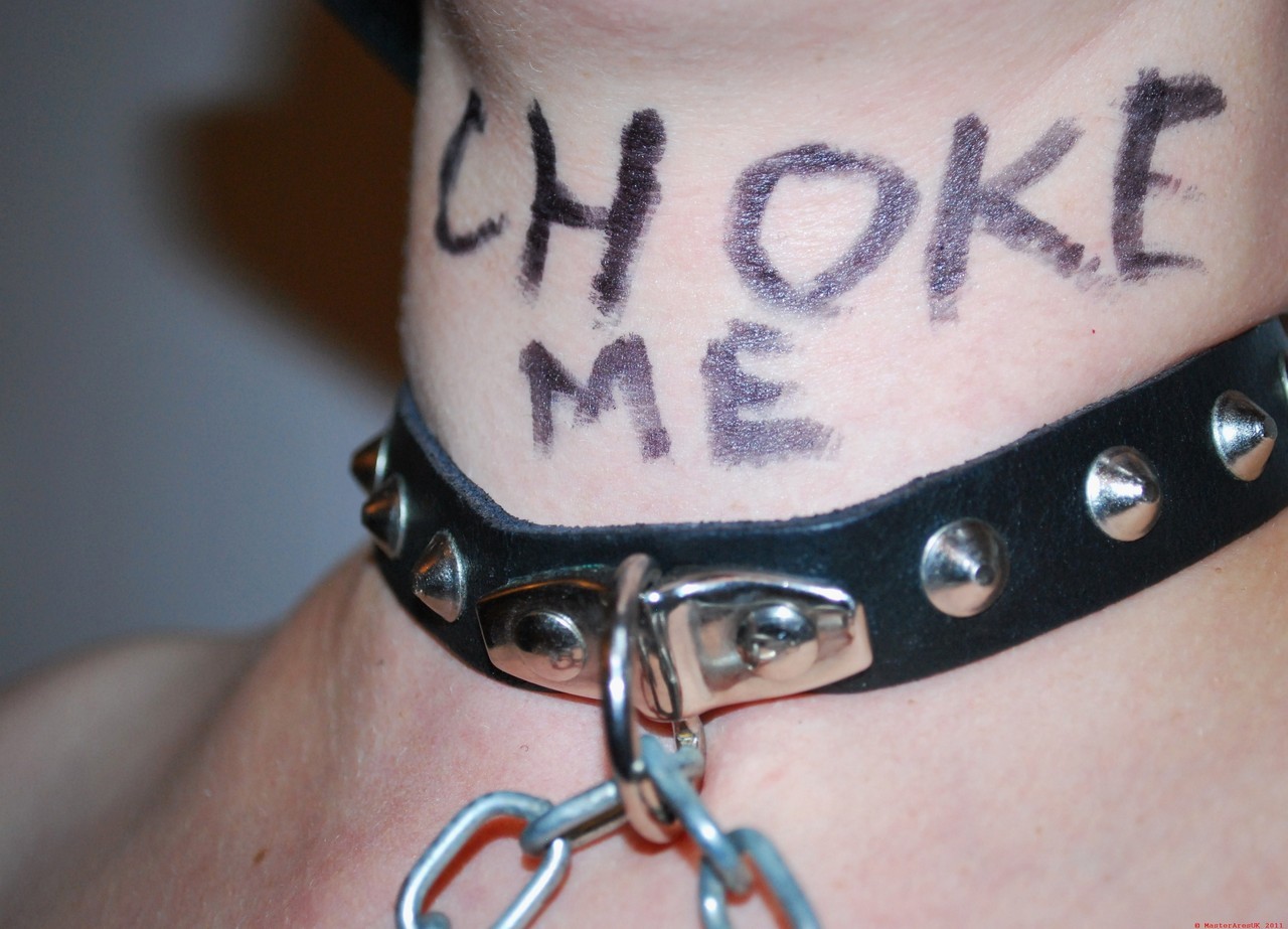 &ldquo;Choke me&rdquo;