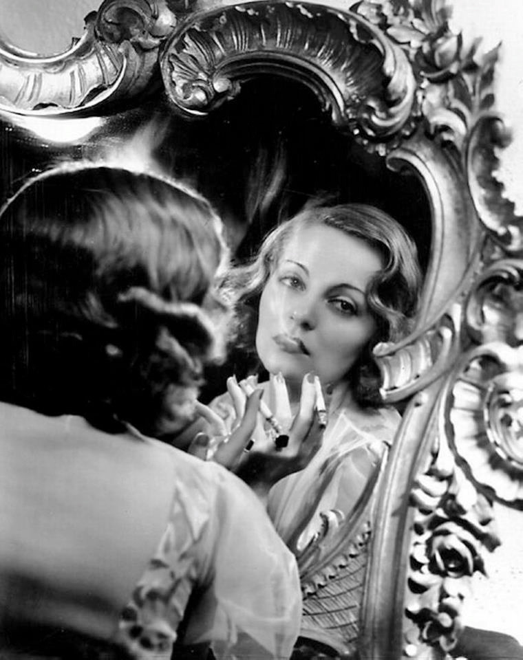 vampdreaminginhollywood:  Tallulah Bankhead 