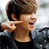 teentop-reactions:  9 photos of Changjo's smile requested by anon 