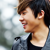teentop-reactions:  9 photos of Changjo's smile requested by anon 