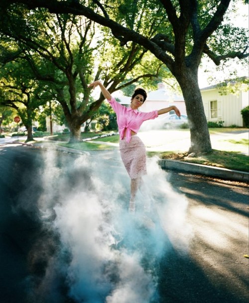 soyculturapop:Marina and the Diamonds, Fome Magazine.The pink button down shirt *-*