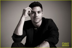 Ryan Guzman is HOT in Step Up Revolution