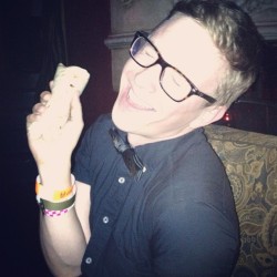 tyleroakley:  With my best friend at the @TacoBell #VMApreparty #VMAtacoparty! (Taken with Instagram)
