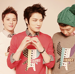 waejoong:  no one really gives a shit about yer hearts jae-chan 