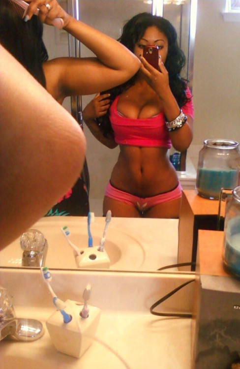 badbroads:  http://badbroads.tumblr.com/ TJ’s Bad Broads: The # 1 Source For The Baddest Women on Tumblr 
