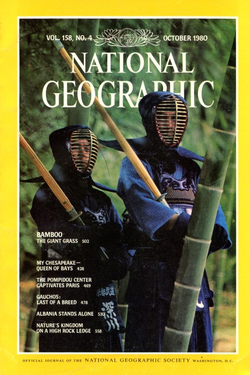 0kevinyoooo0:Cover Title for the October 1980 issue of National Geographic.  Shit, this picture make