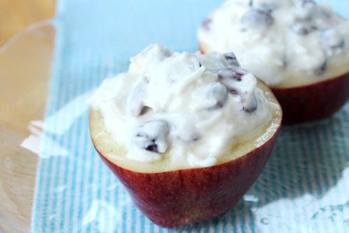 beautifulpicturesofhealthyfood: Apple Coconut Yogurt Cups…RECIPE