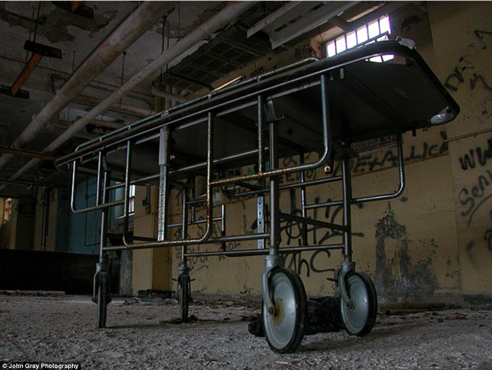 bunnywith:  Abandoned Asylums of New England by John Gray I don’t know about you,