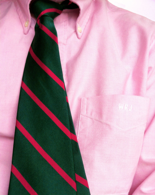 theswampyankee:  Pink on green on pink. 