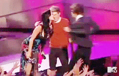 iheartkatyperry:  Katy kisses all One Direction members on the stage of the 2012