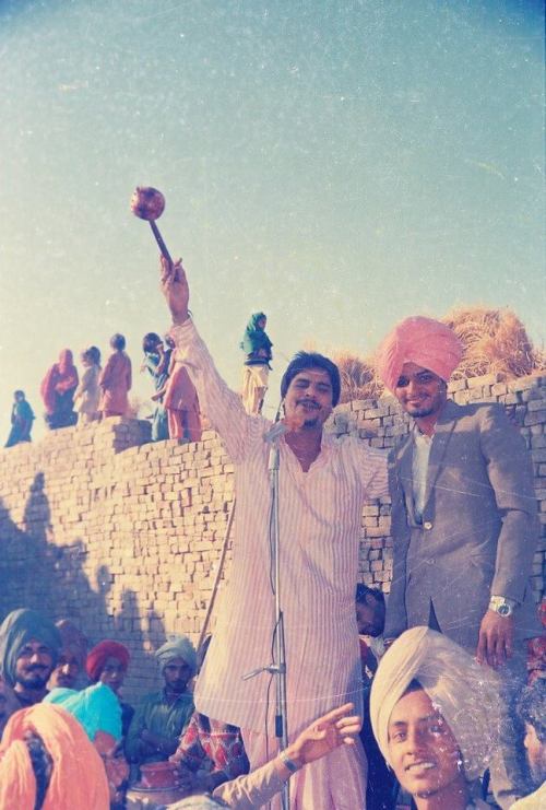 him-alwayss:  Amar Singh Chamkila  