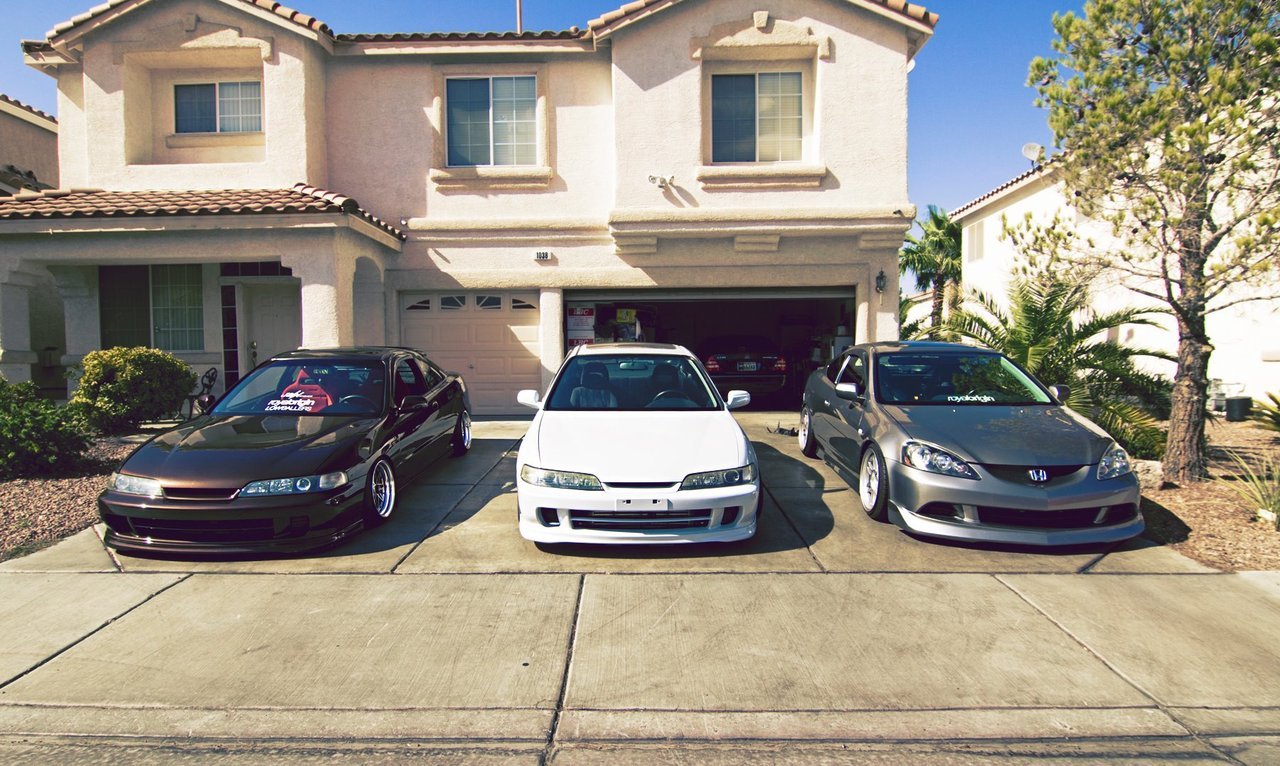 illasfvck:  linatransformers:  siranthonyitr:  i wish this were my driveway  i wish