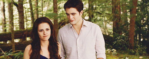 albalola:  Edward and Bella forever<3 