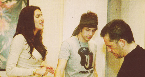 four-queens:  (x) 