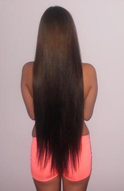 glamourforfashion:  my friends hair. 