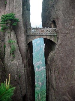  The world’s highest bridge, The Bridge Of Immortals, is situated in the Yellow Mountains, also known as Huangshan. From the bridge you will have a breathtaking view, and see how the clouds are touching mountainsides beneath you. 