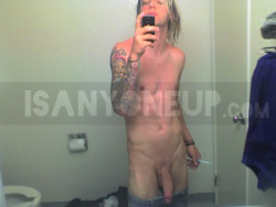 letmetakeadicpic:  bandn00dz:  Johnny B again  Nothing better than a guy showing off what he’s got! If you’d like to add your own submit or send them to letmetakeadicpic@gmail.com
