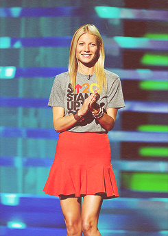 :  Gwyneth Paltrow At 2012 Stand Up To Cancer Telecast (September, 7Th). 