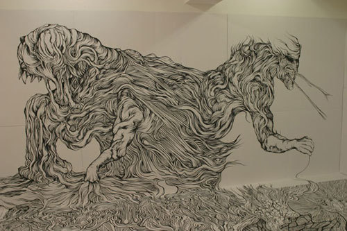 chickenshit:  Japanese artist Yosuke Goda covered an entire room with creative drawings.  