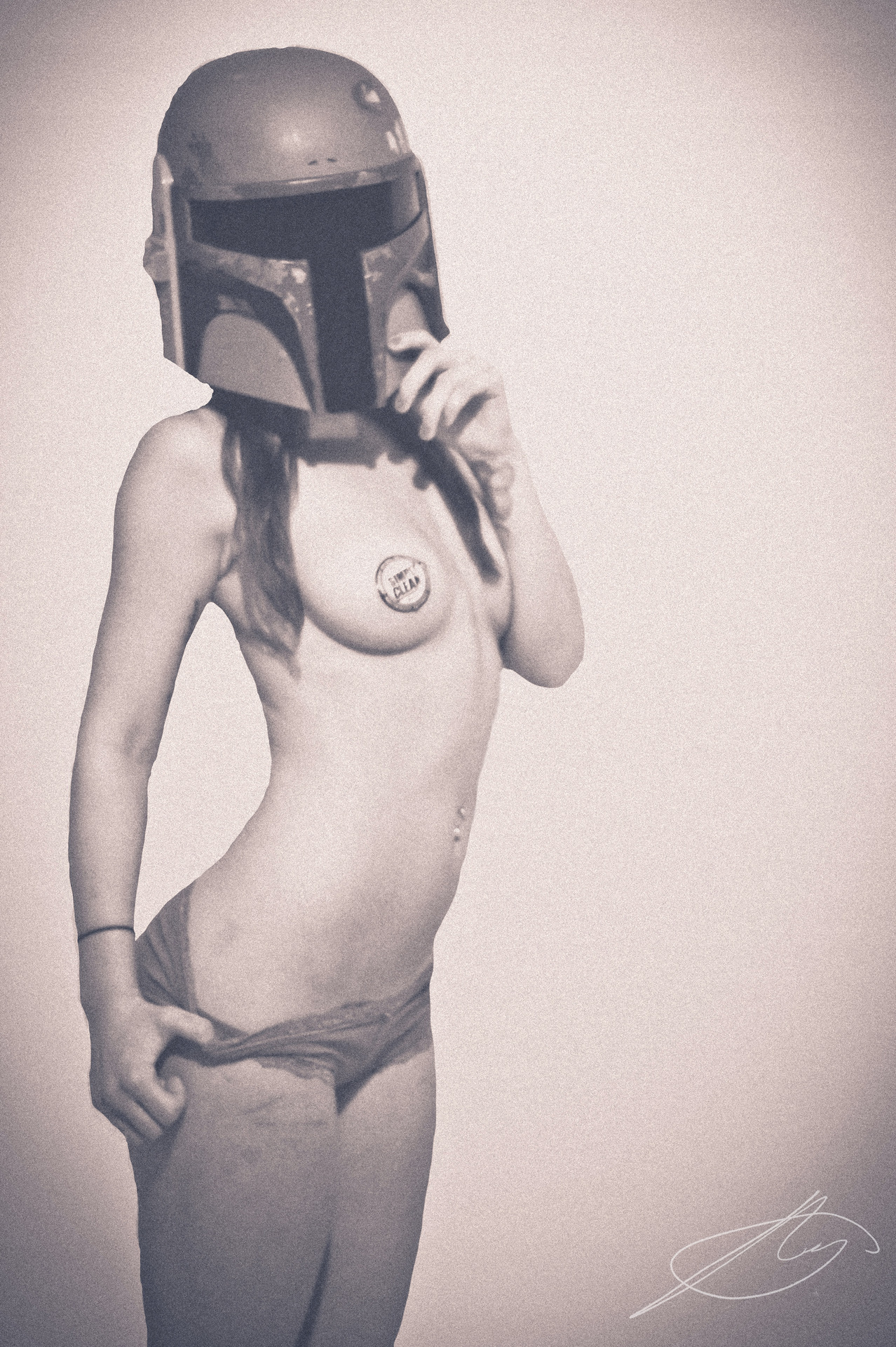 sluttystormtroopers:  lucifers—daughter:  ;)  