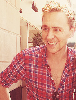  Tom’s red plaid shirt appreciation post 