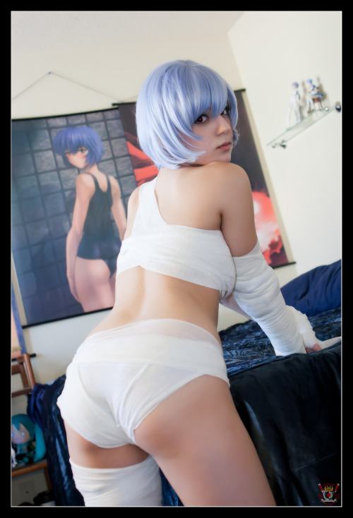 ayanami rei back bandaged hands bandages bed bent over bunnyayumi cast cosplay kneeling looking back