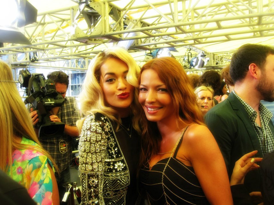  rita and drita im lovin this pic right now :)