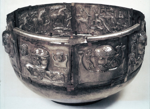 isgandar-deactivated20141116:The Gundestrup Cauldron is the largest known example of European Iron A