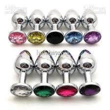 straponspawgs:  I wondered about these jeweled anal butt plugs and why everyone seemed