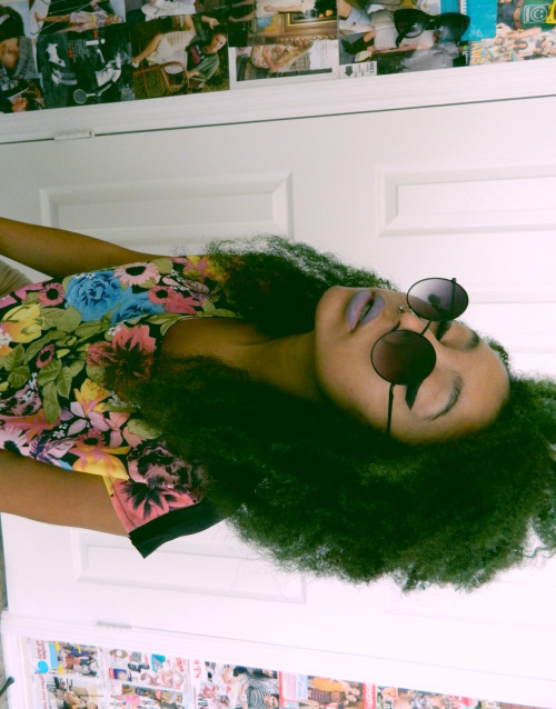 avi0o0olaa:Nadja, I am reblogging your picture from Willow fucking Smith.