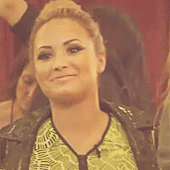 deceswag-deactivated20121217:  Because Simon’s reaction is amazing. 