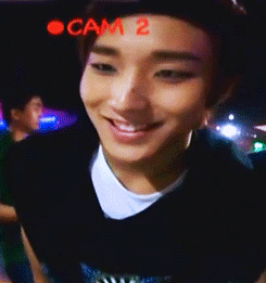 janetorscloset:   ヽ(*⌒∇⌒*)ﾉ  
