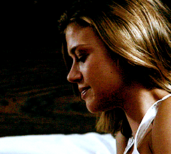 thosefuckingangels:   #can we talk about how he was still in love with her in SEASON FIVE #I know that was lucifer in the last gif but #I really get the feeling that if jess magically came back to life knowing everything that sam had been through and