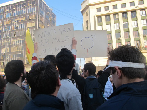 fuckingworldsocietyme:  marcha valparaiso… 8/sep/2012 