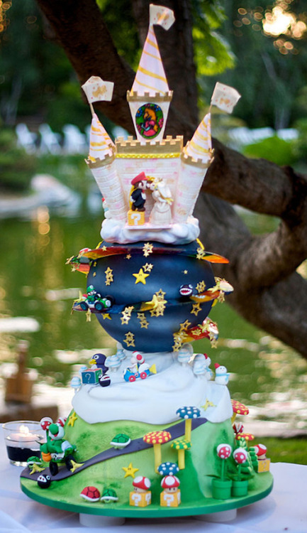 ihaveaderekhaleproblem:  I figured I’d start with cake. cause well… cake.  well. cake.