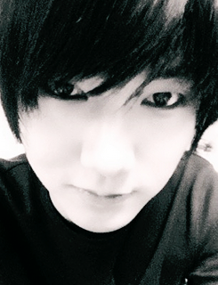 ryeona-deactivated20130623:  the selca boy ✖  