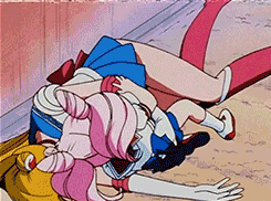 lemedy:  “Not yet…I will not die so easily. I will protect this girl no matter what!” 