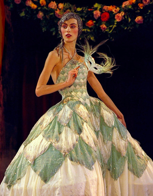 Les Incroyables — John Galliano, Woman's evening dress (Worn by