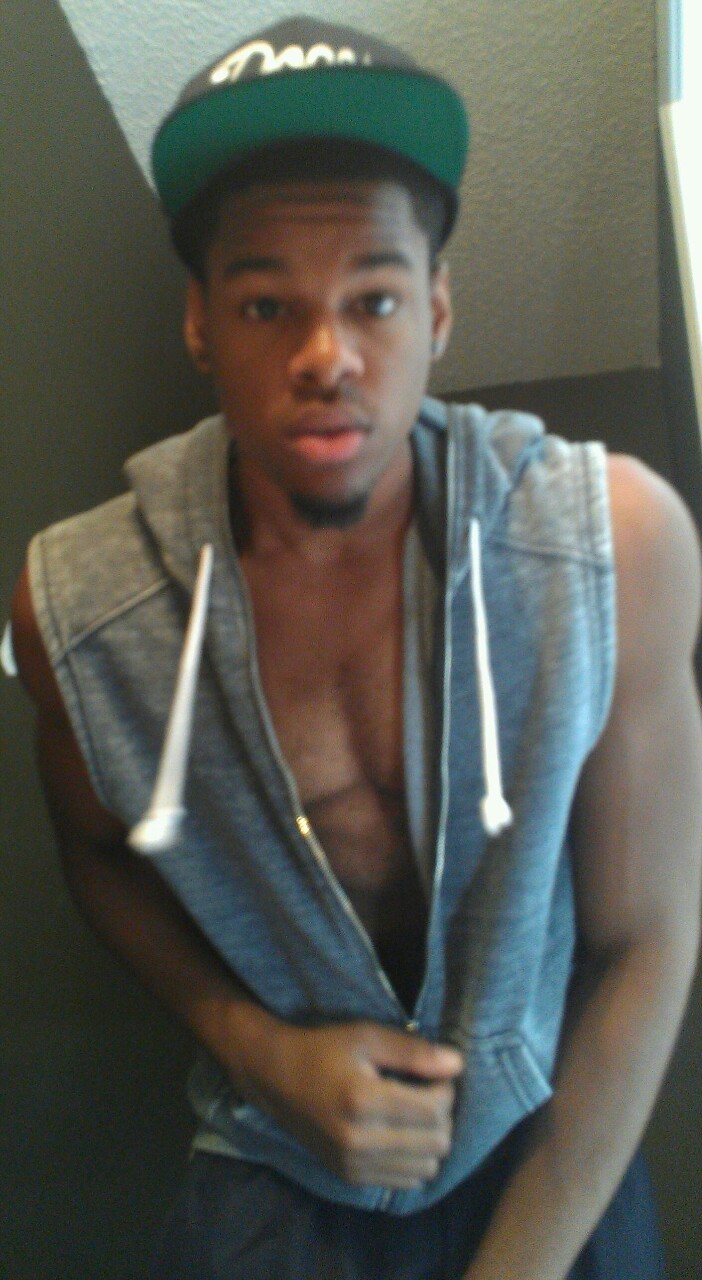 profoundnegro:  I really need to get better at making captions -_-