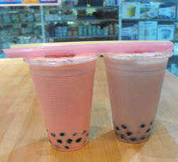cocainegypsy:  craving boba so bad l8ly   love me some boba.