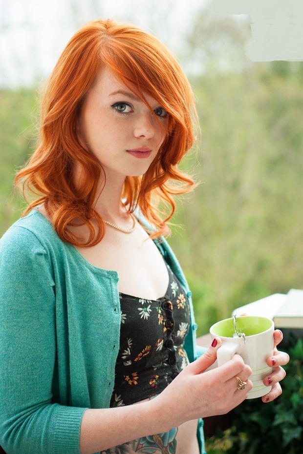 Super cute tattooed redhead