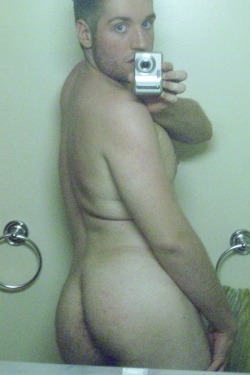 butt-boys:  One of our beautiful followers.