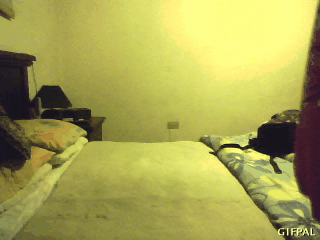 smokin-on:   frijolito-like-potato:  eeeh bueno….yo solo queria ser popular  :c