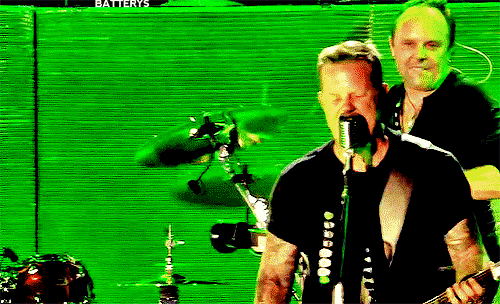 dores-mortais:  batterys:  How many faces can Lars make in 4 seconds?  omg omg omg