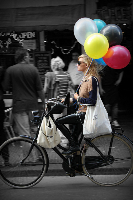 balloonwonder:  Balloons by Iam sterdam on Flickr.